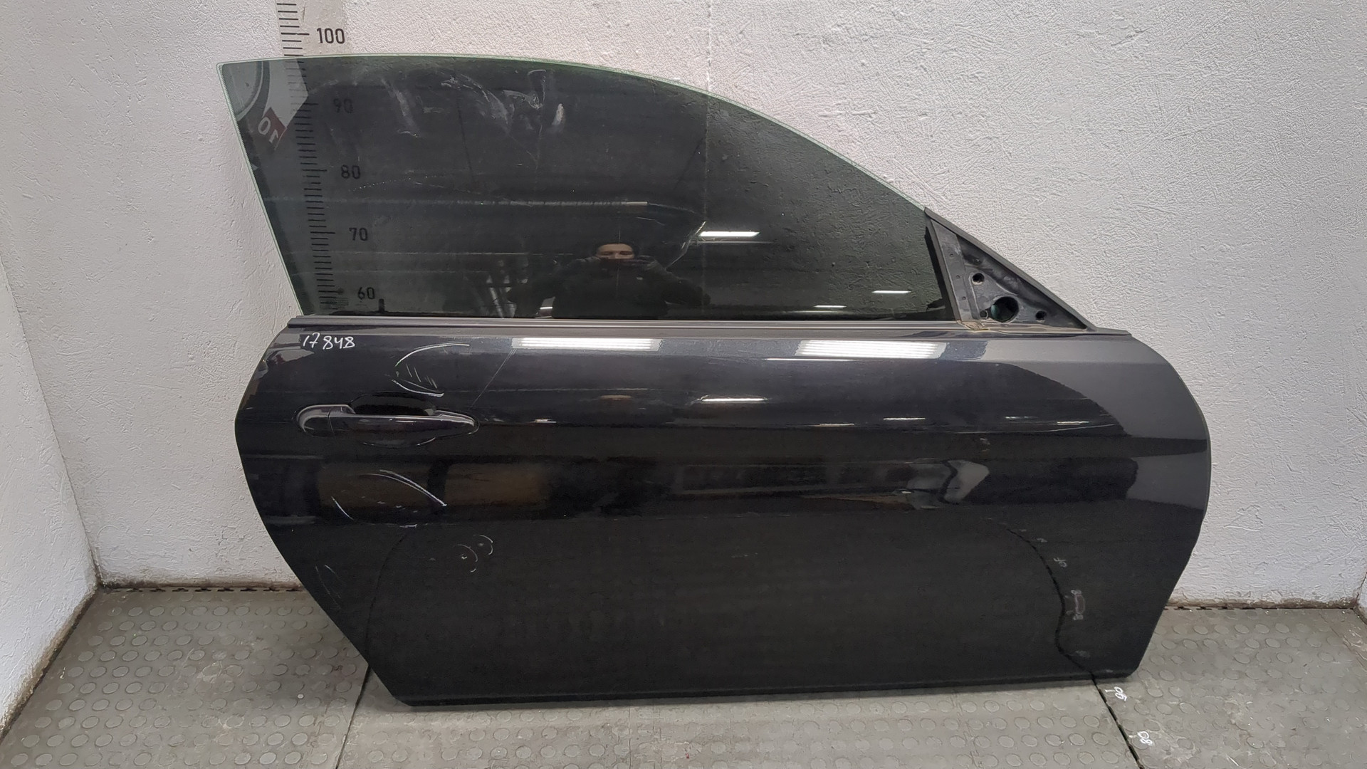 Дверь передняя правая