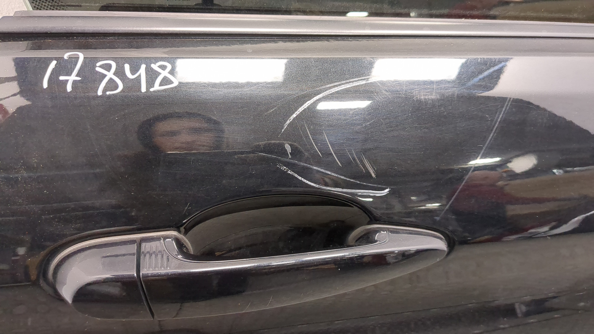 Дверь передняя правая