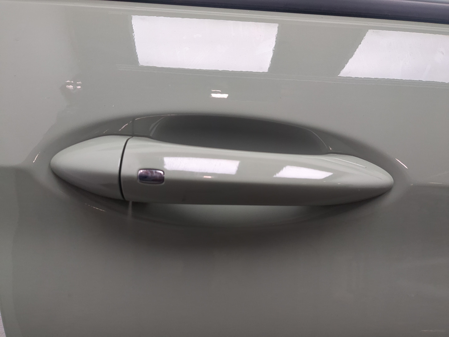 Дверь передняя правая