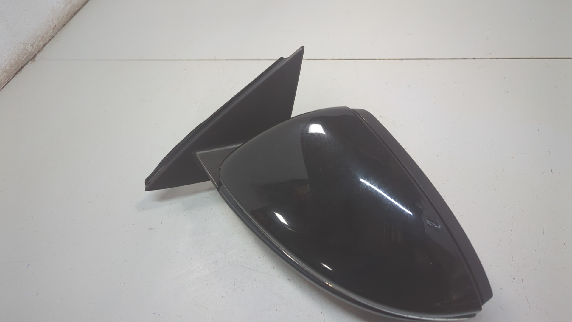 Зеркало левое электрическое