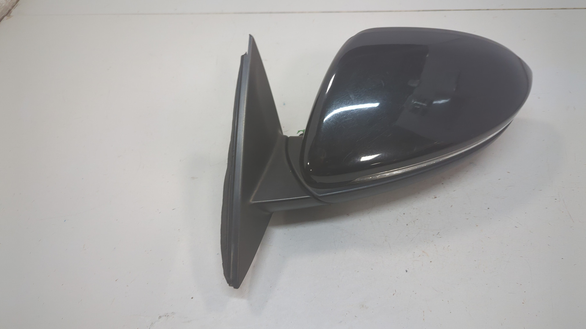 Зеркало левое электрическое