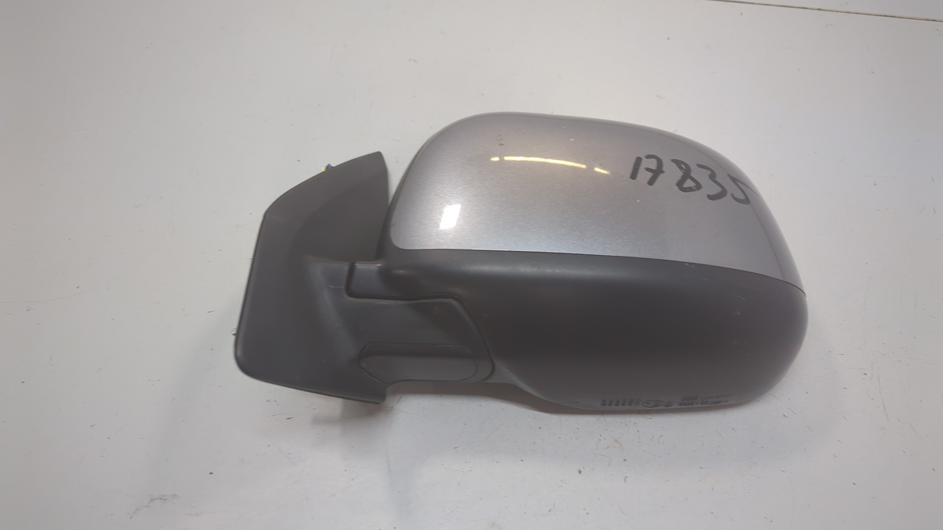 Зеркало левое электрическое