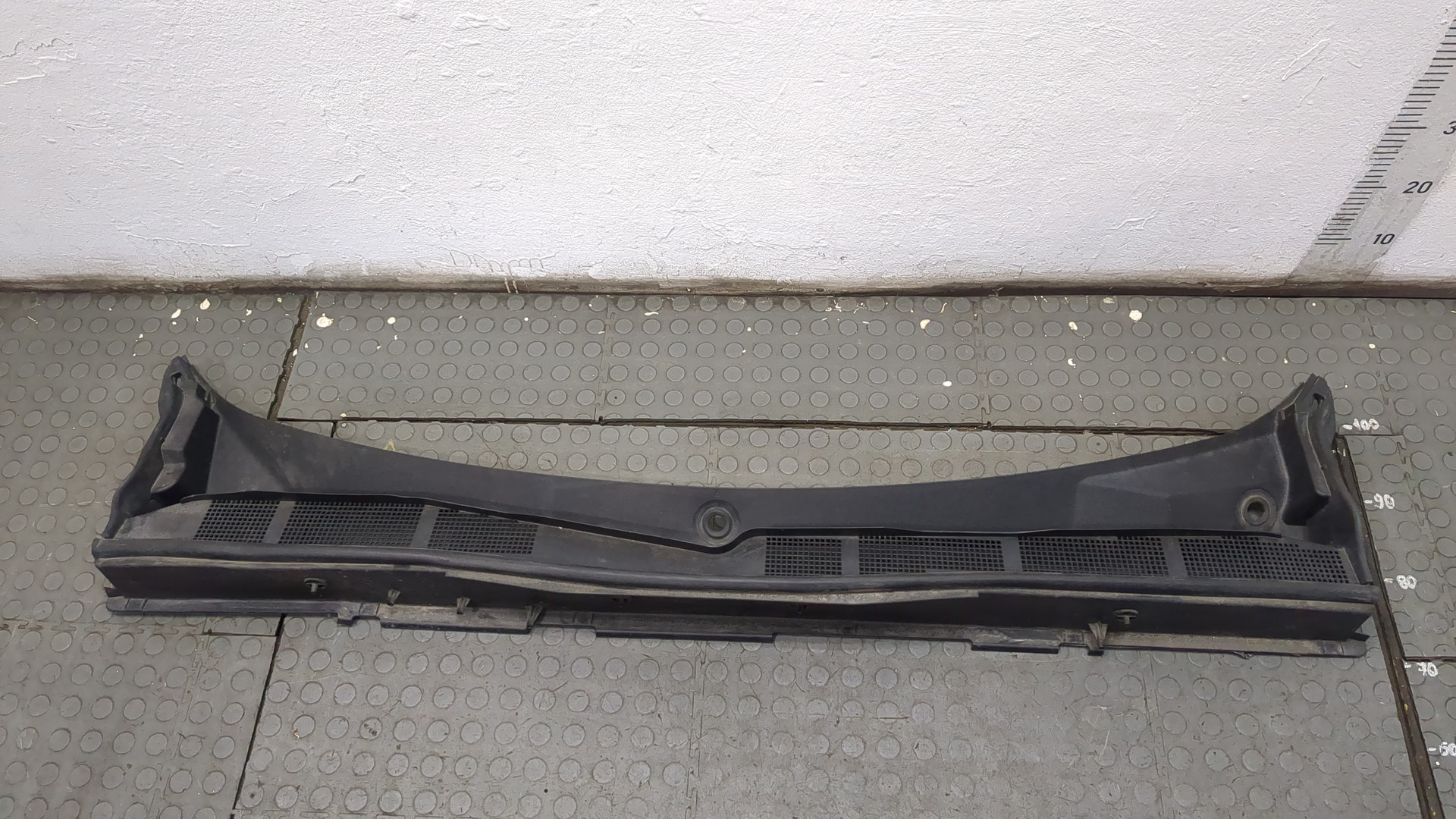 Решетка стеклоочистителей (Жабо)