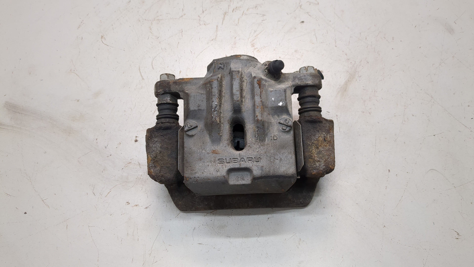 Суппорт задний правый