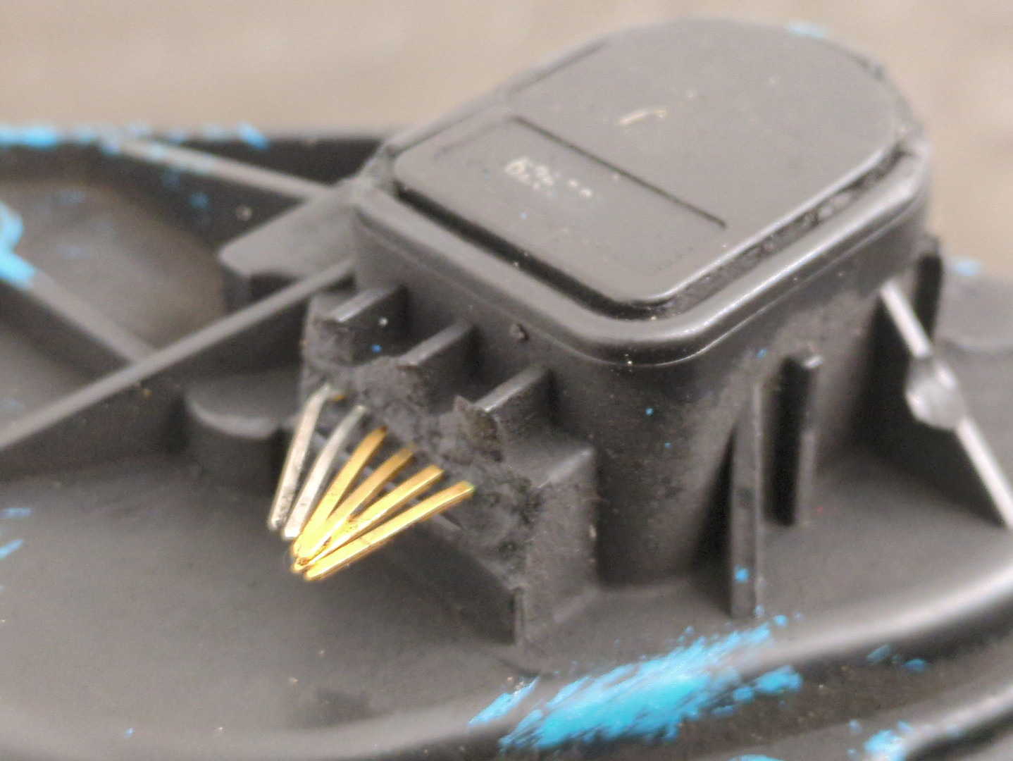 Заслонка дроссельная электрическая