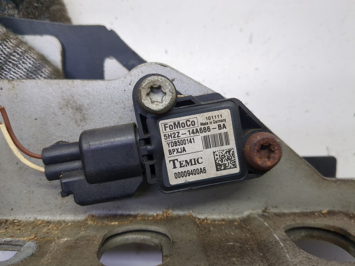 Кронштейн крепления крыла