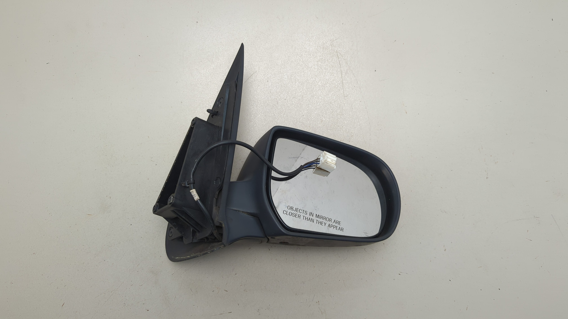 Зеркало правое электрическое