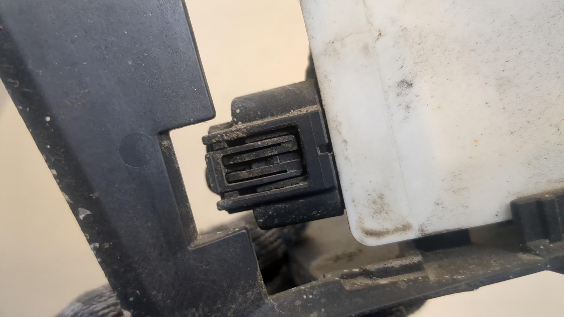 Радар BSD (Слепых зон)