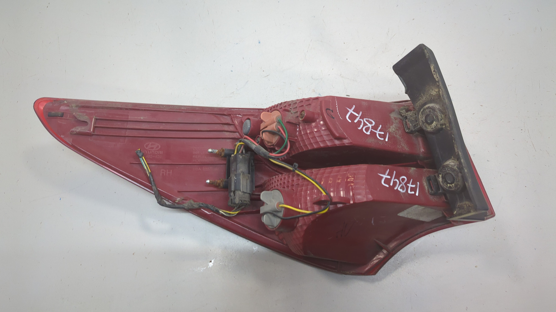 Фонарь задний правый