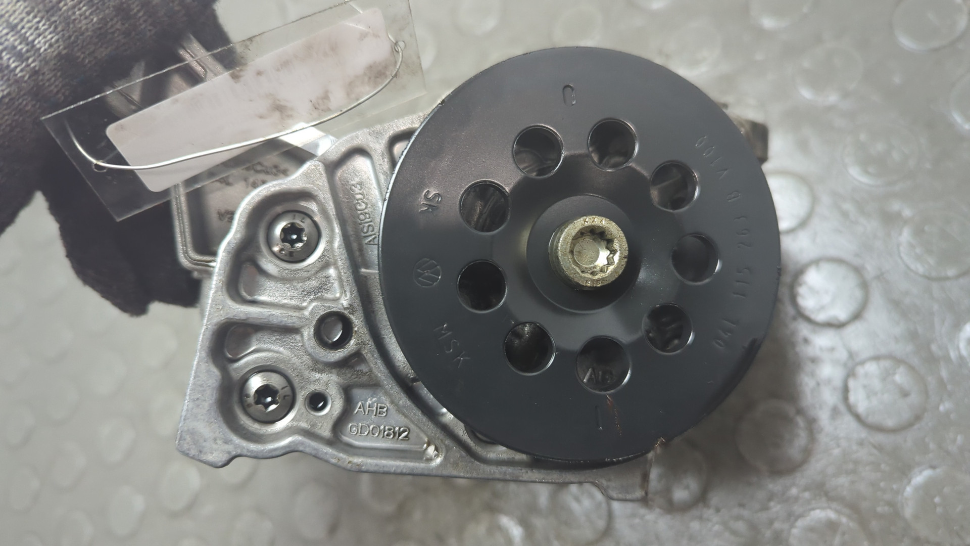 Насос масляный