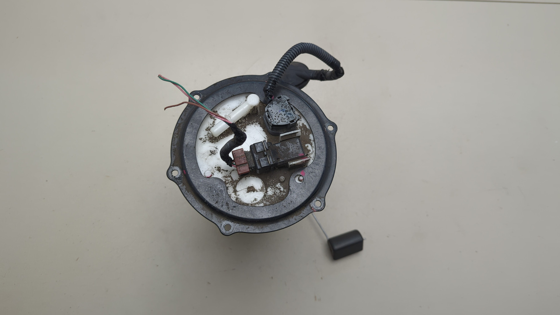 Насос топливный электрический