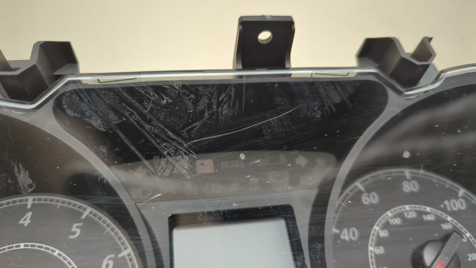 Панель приборов