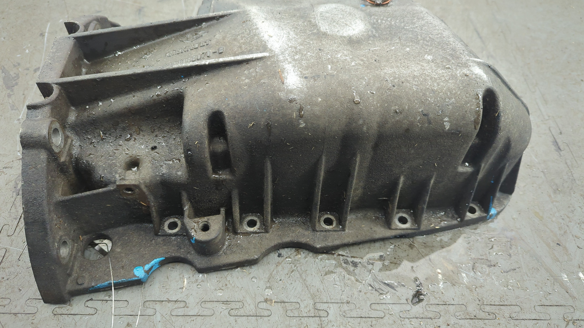 Поддон масляный двигателя (картер)