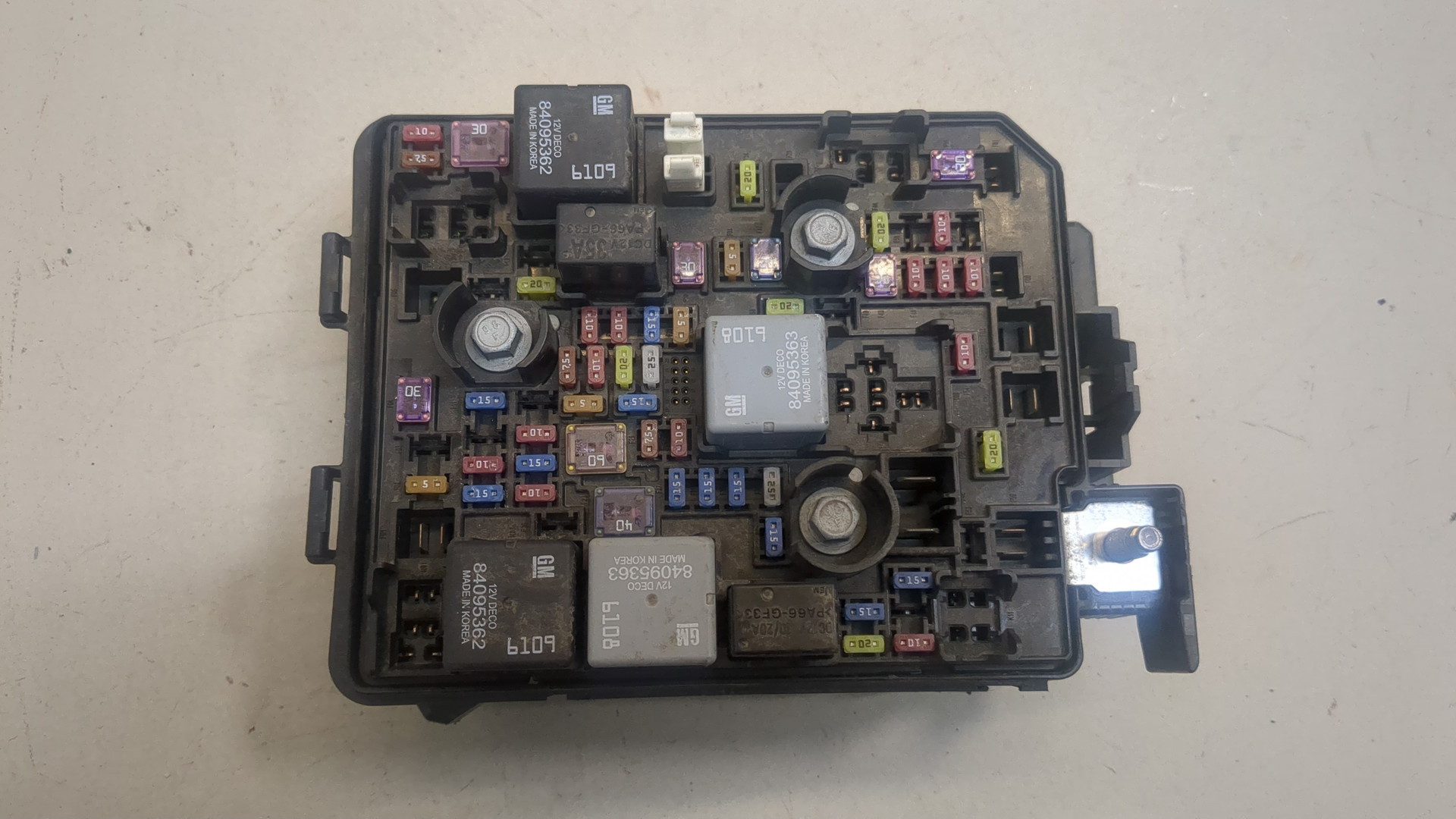 Блок предохранителей