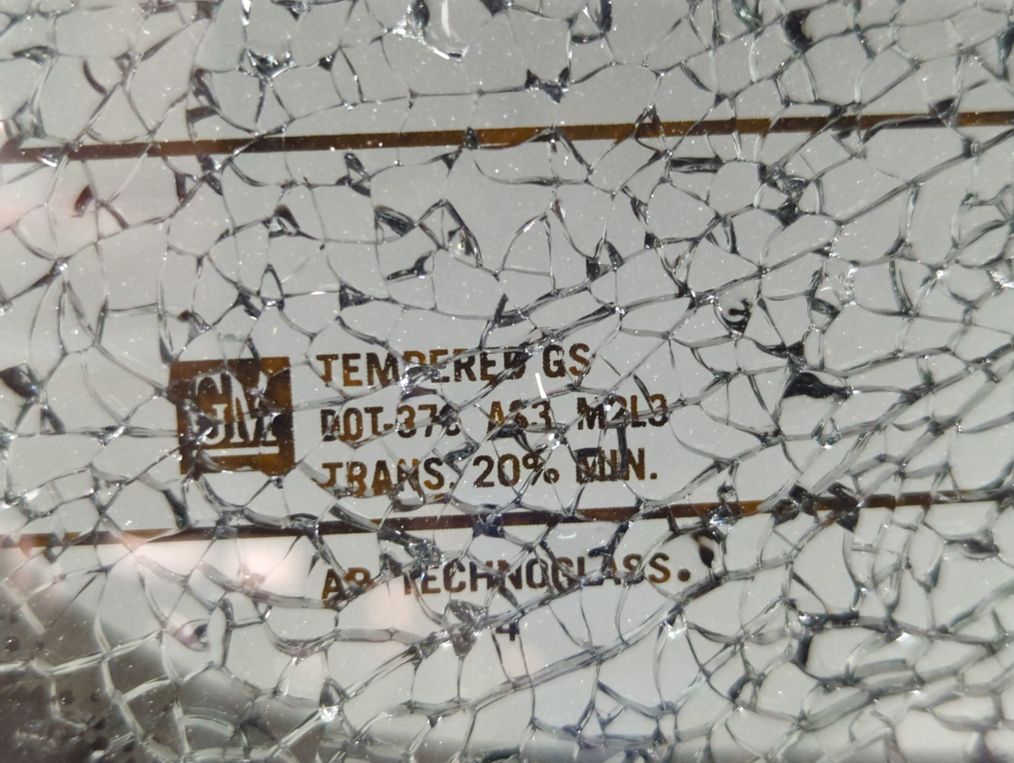 Дверь багажника