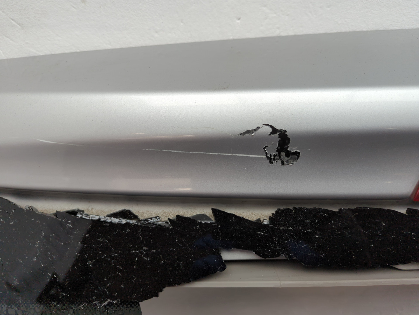 Дверь багажника