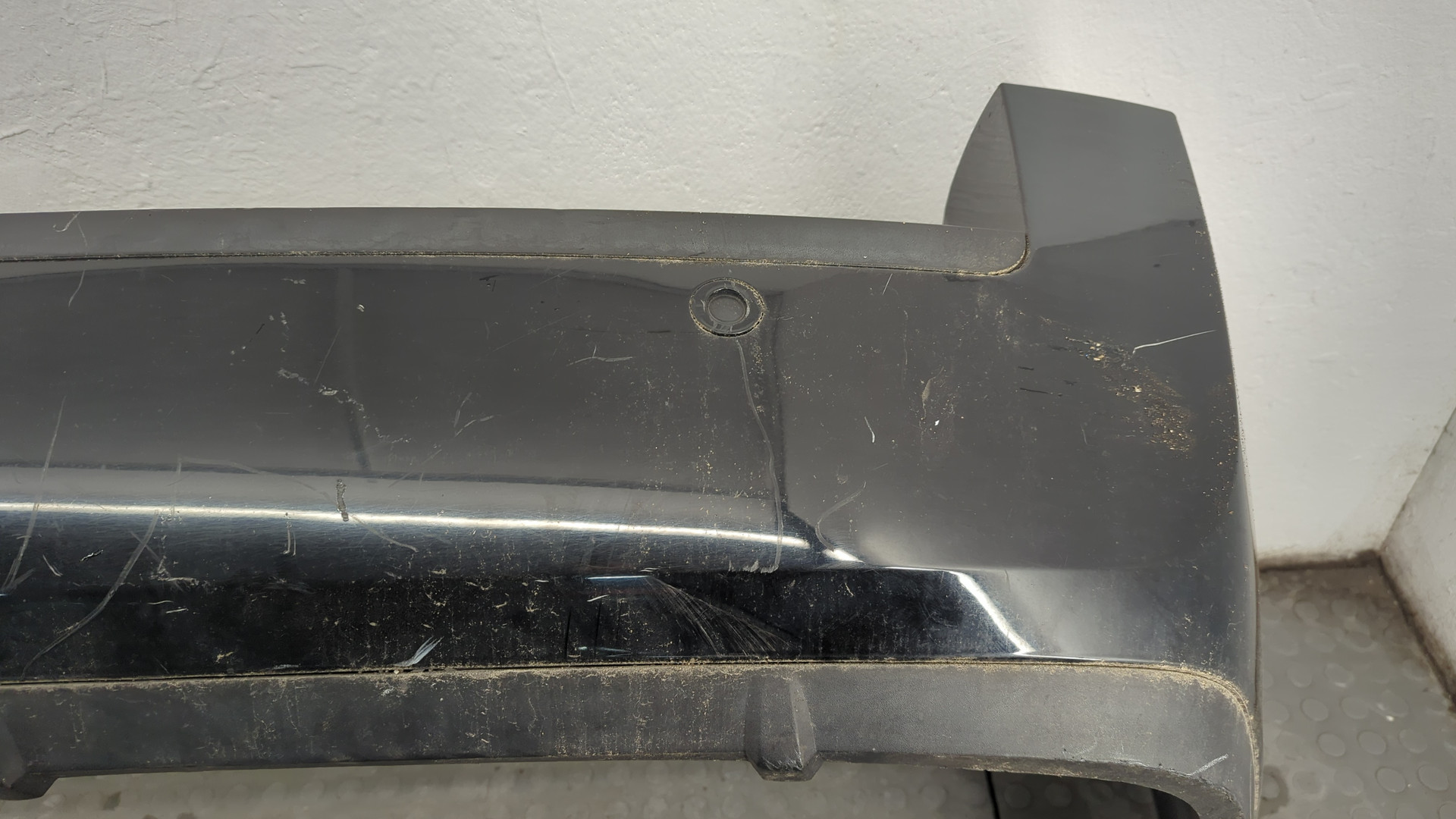 Бампер задний