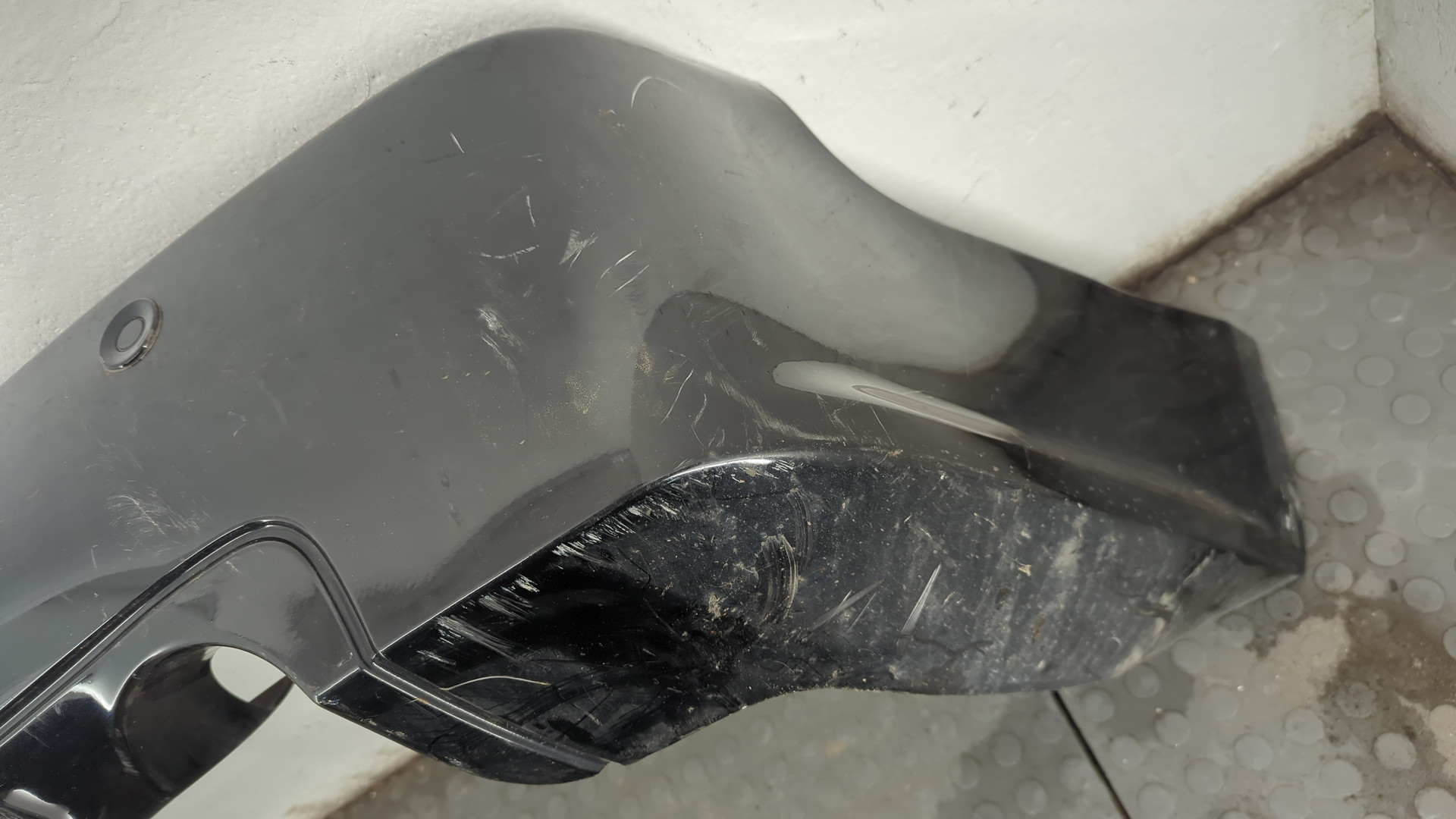 Бампер задний