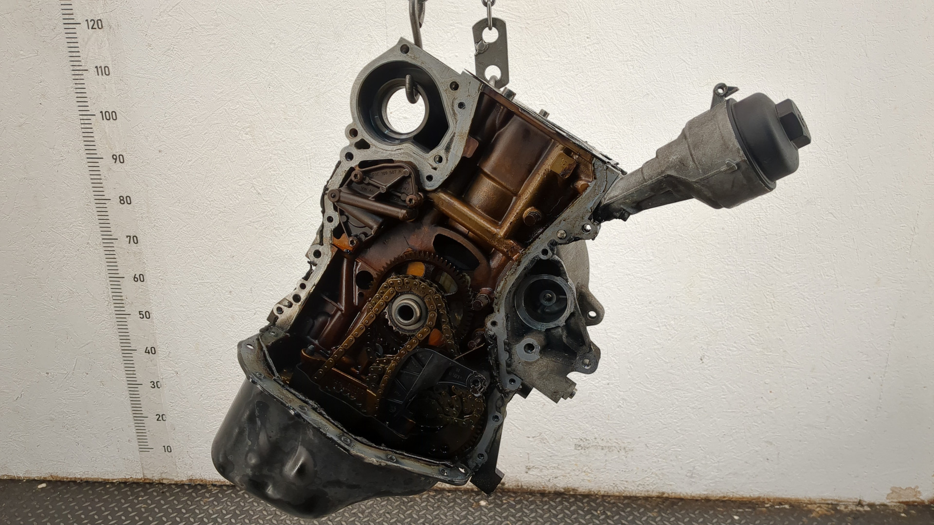 Блок двигателя