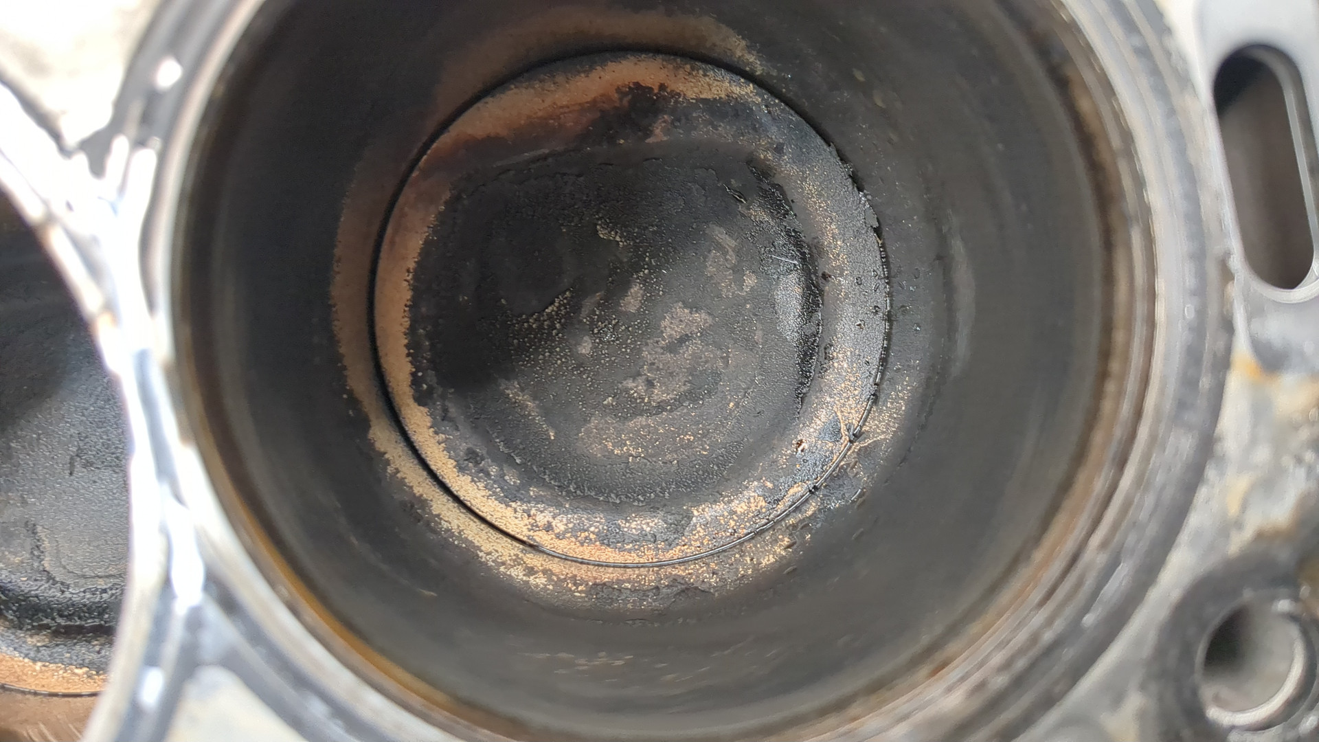 Блок двигателя