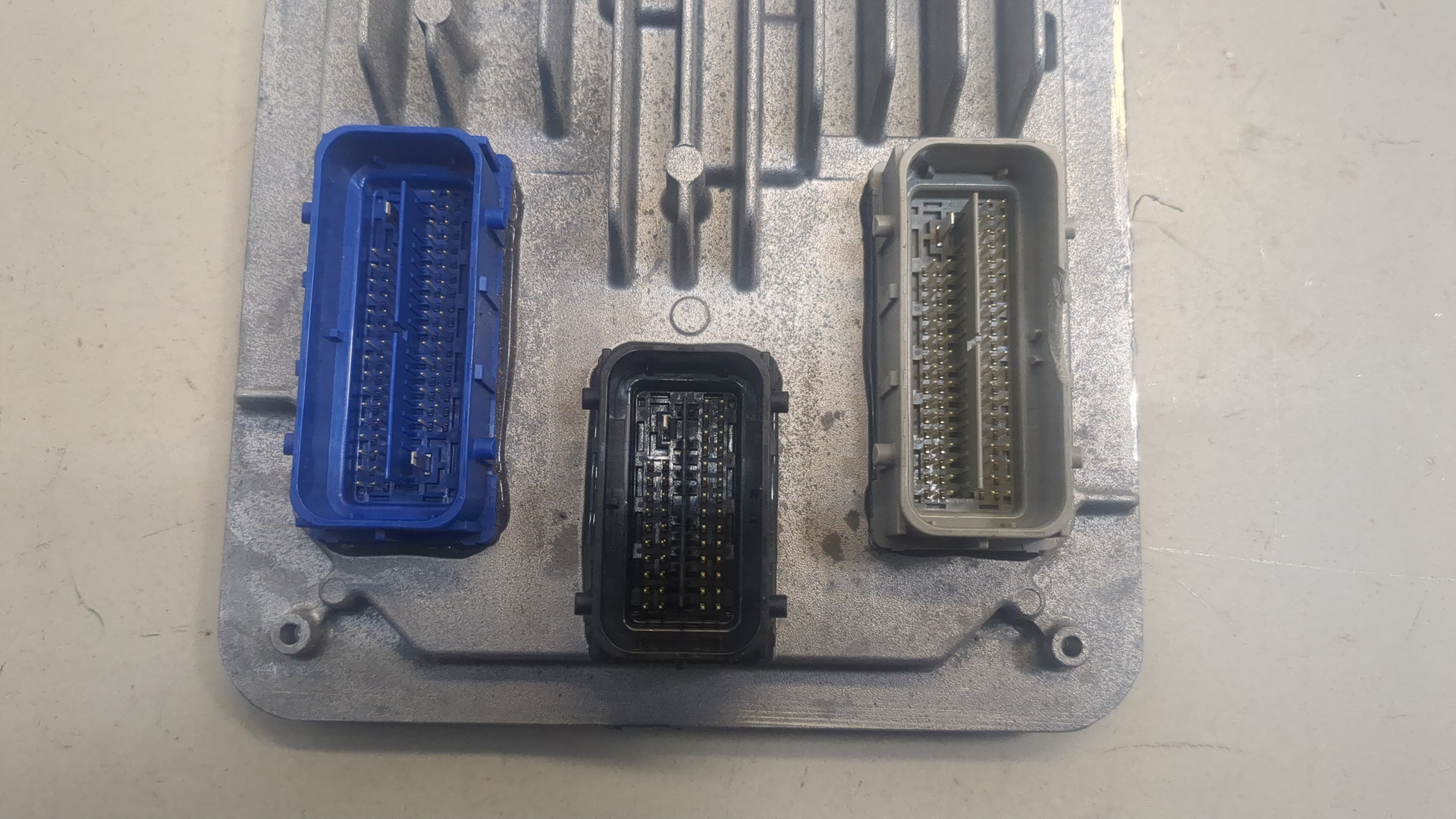 Блок управления двигателем