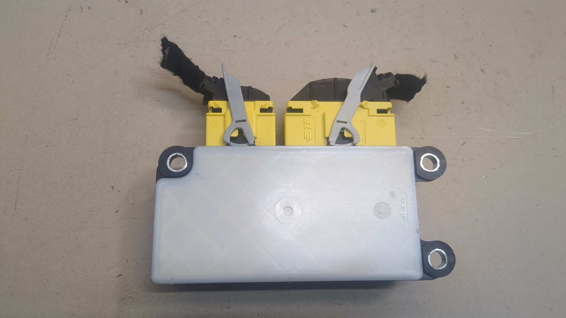 Блок управления подушек безопасности (AIR BAG)