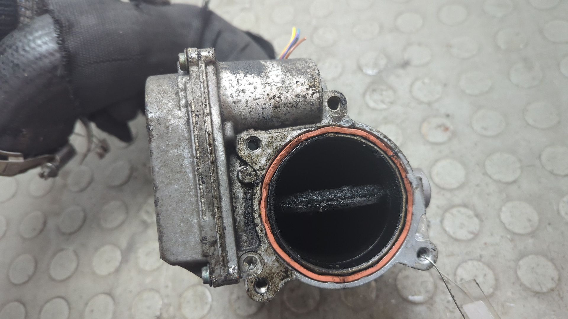 Заслонка дроссельная электрическая