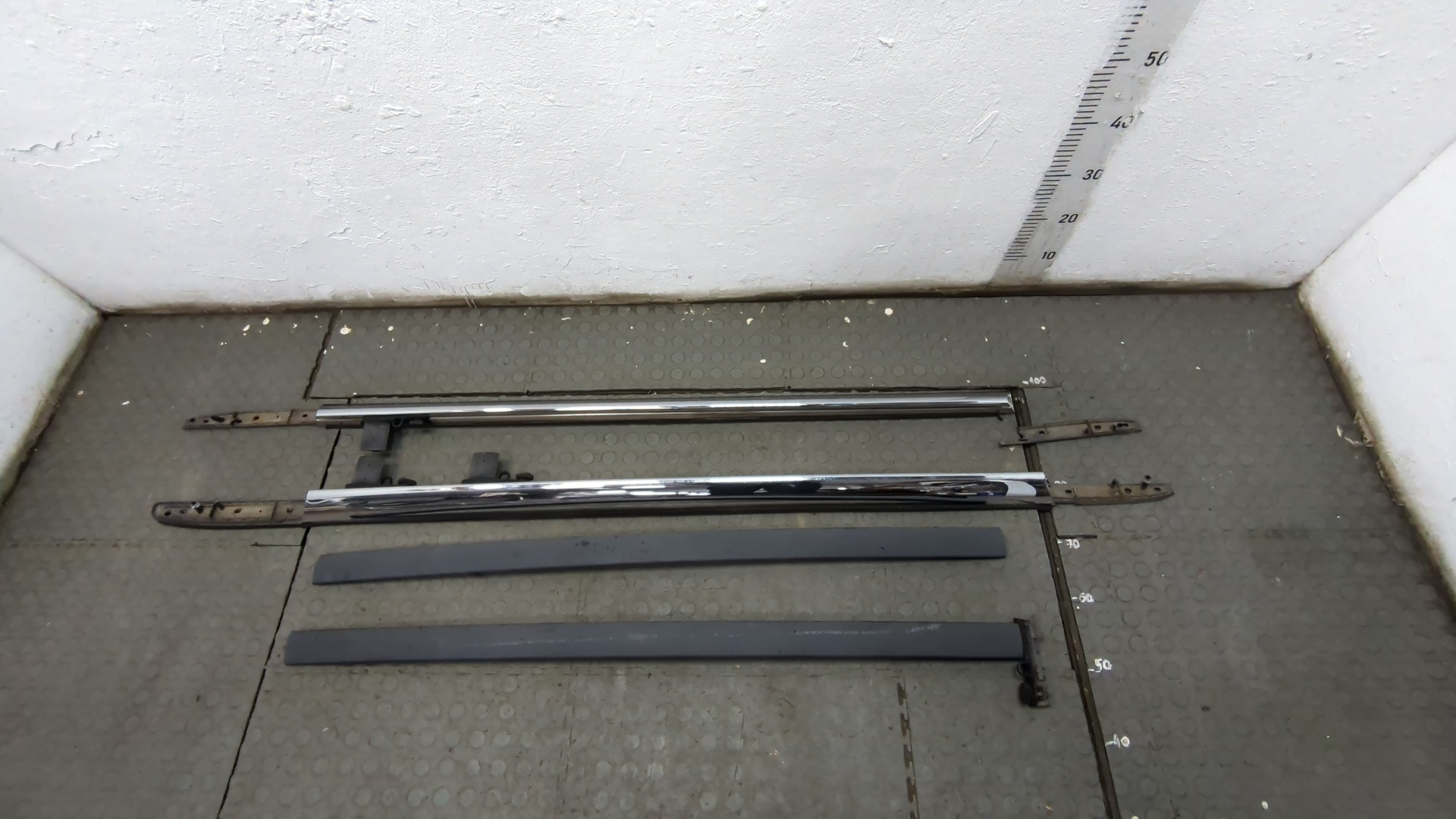 Рейлинги (релинг) к-кт (планки на крышу)