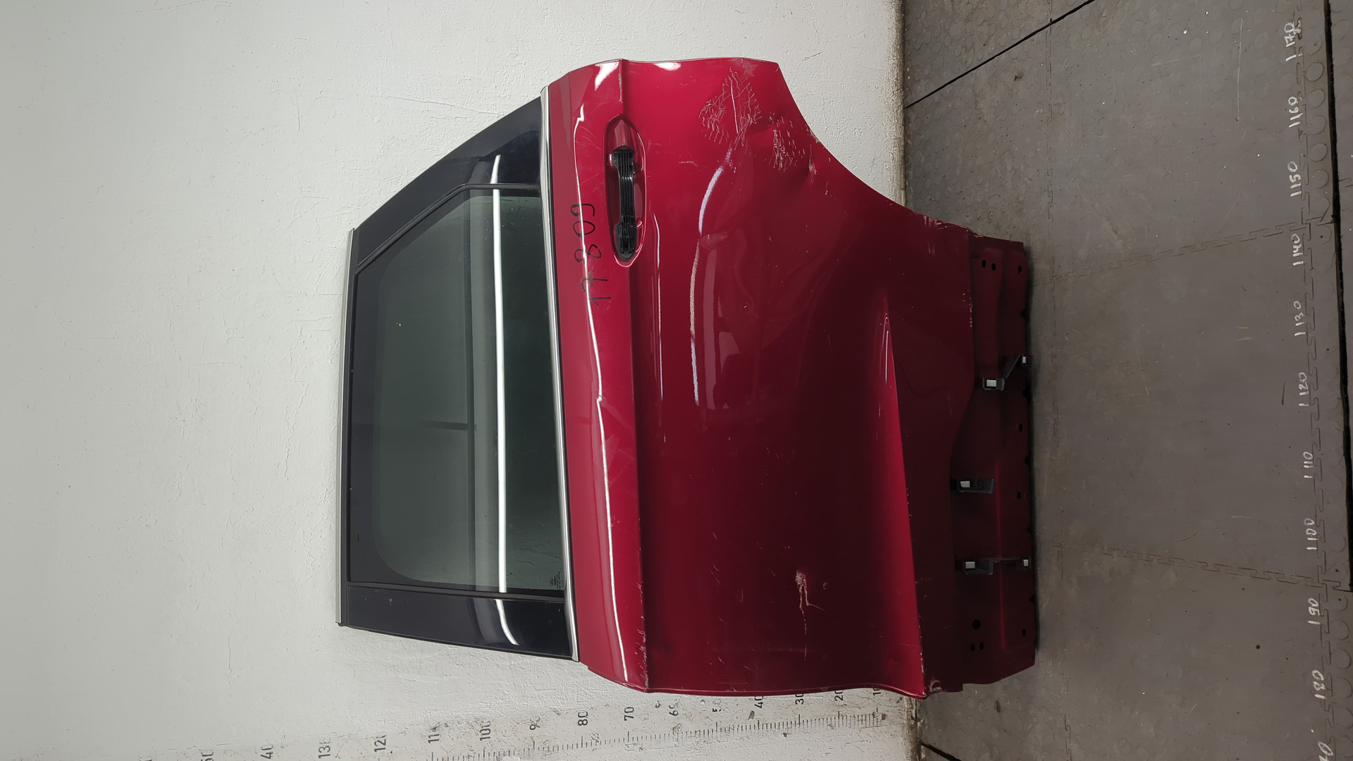 Дверь задняя левая