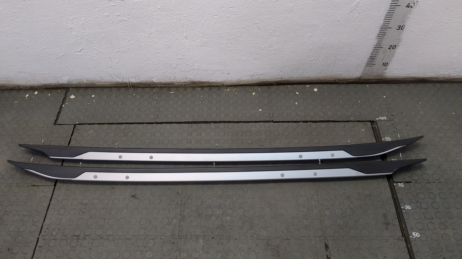 Рейлинги (релинг) к-кт (планки на крышу)