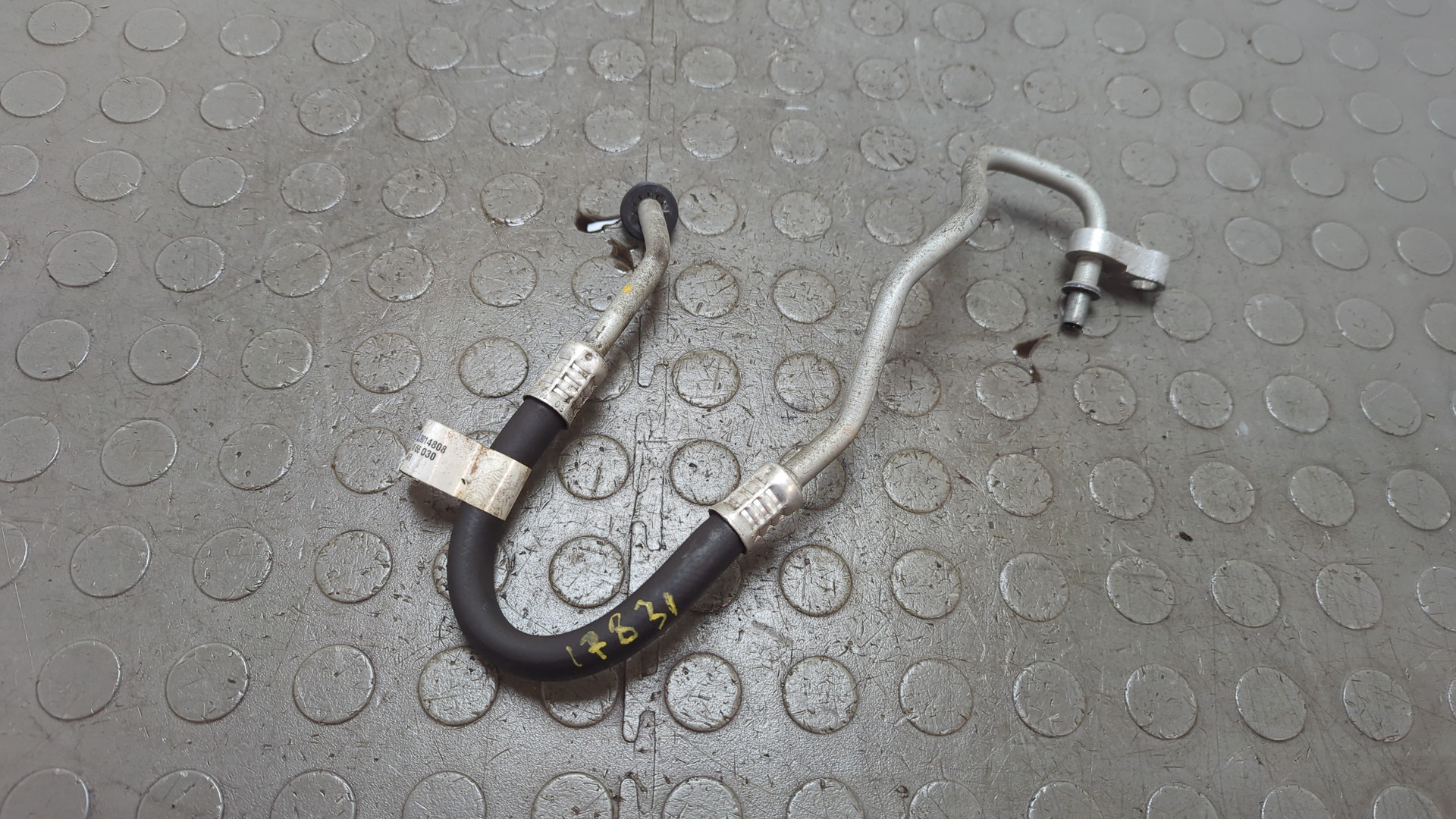 Трубка масляная