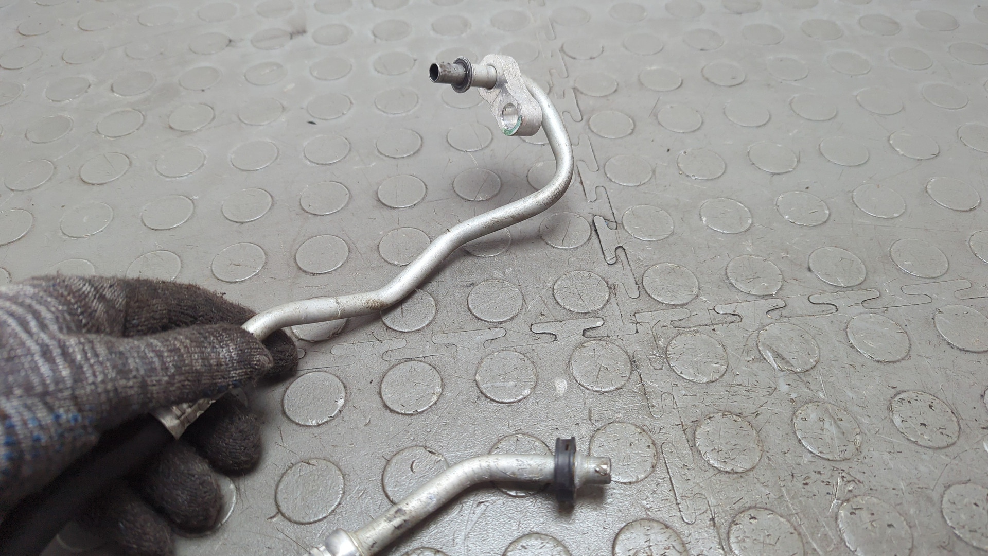 Трубка масляная