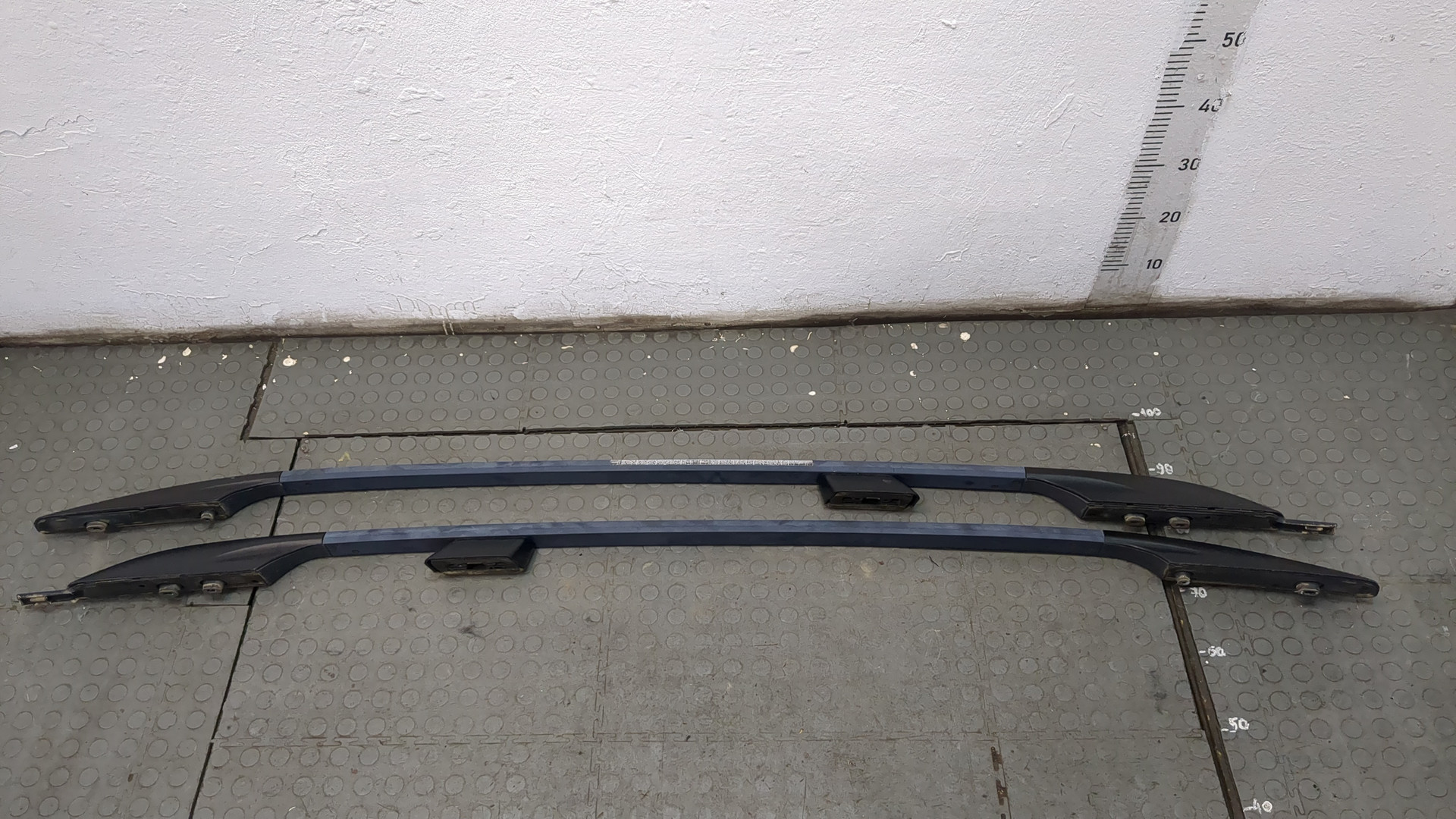 Рейлинги (релинг) к-кт (планки на крышу)