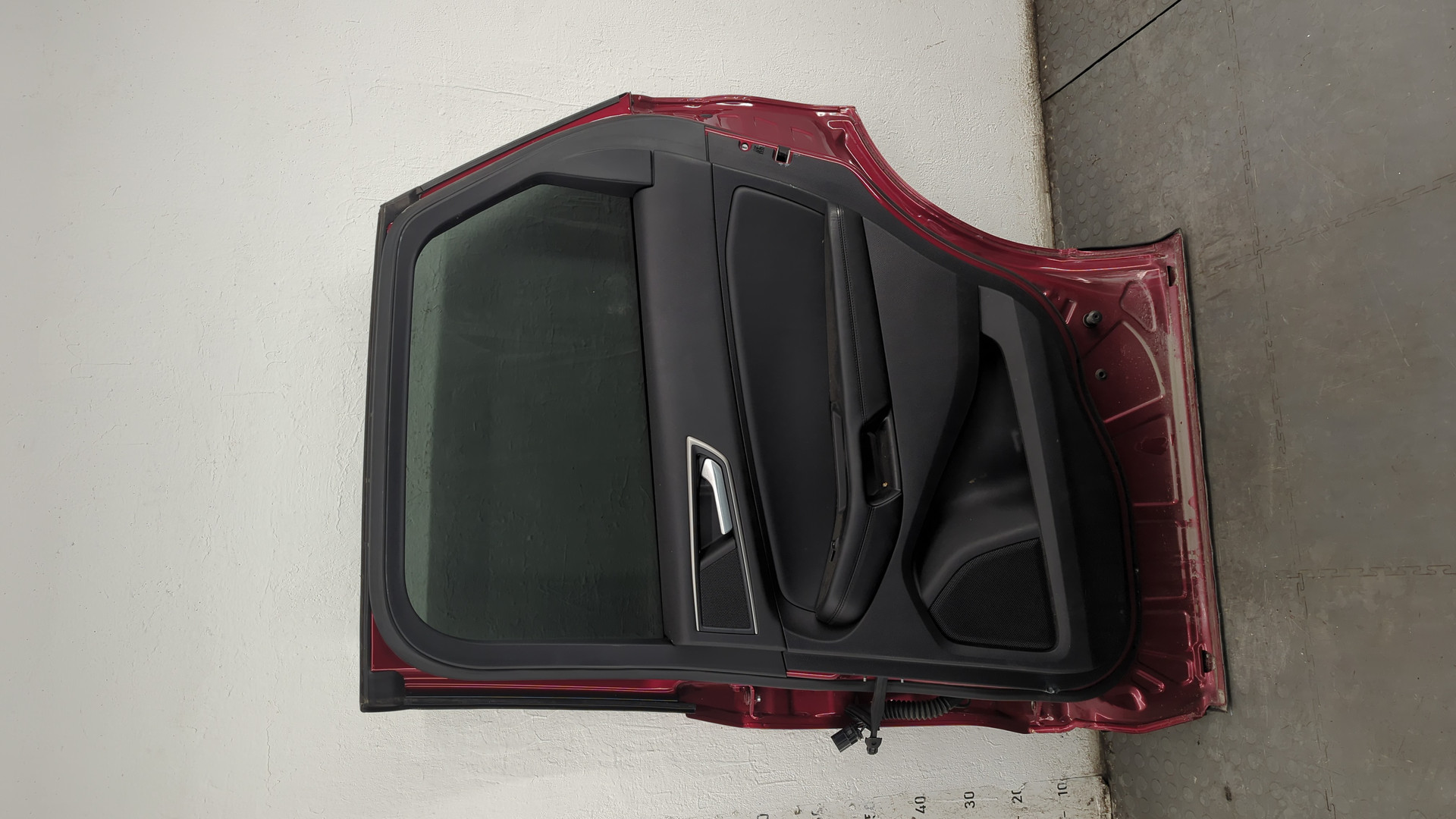 Дверь задняя правая