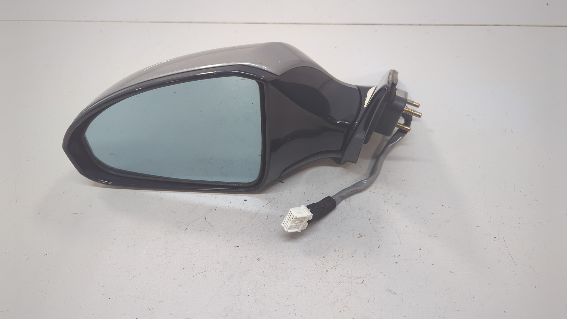 Зеркало левое электрическое