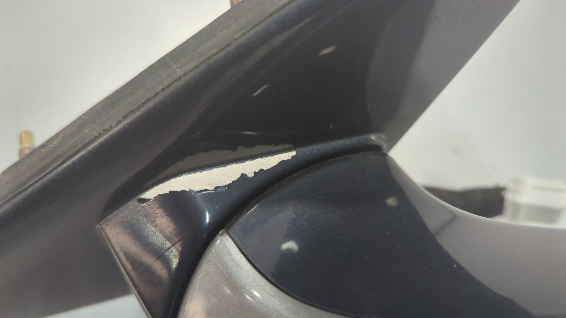 Зеркало левое электрическое