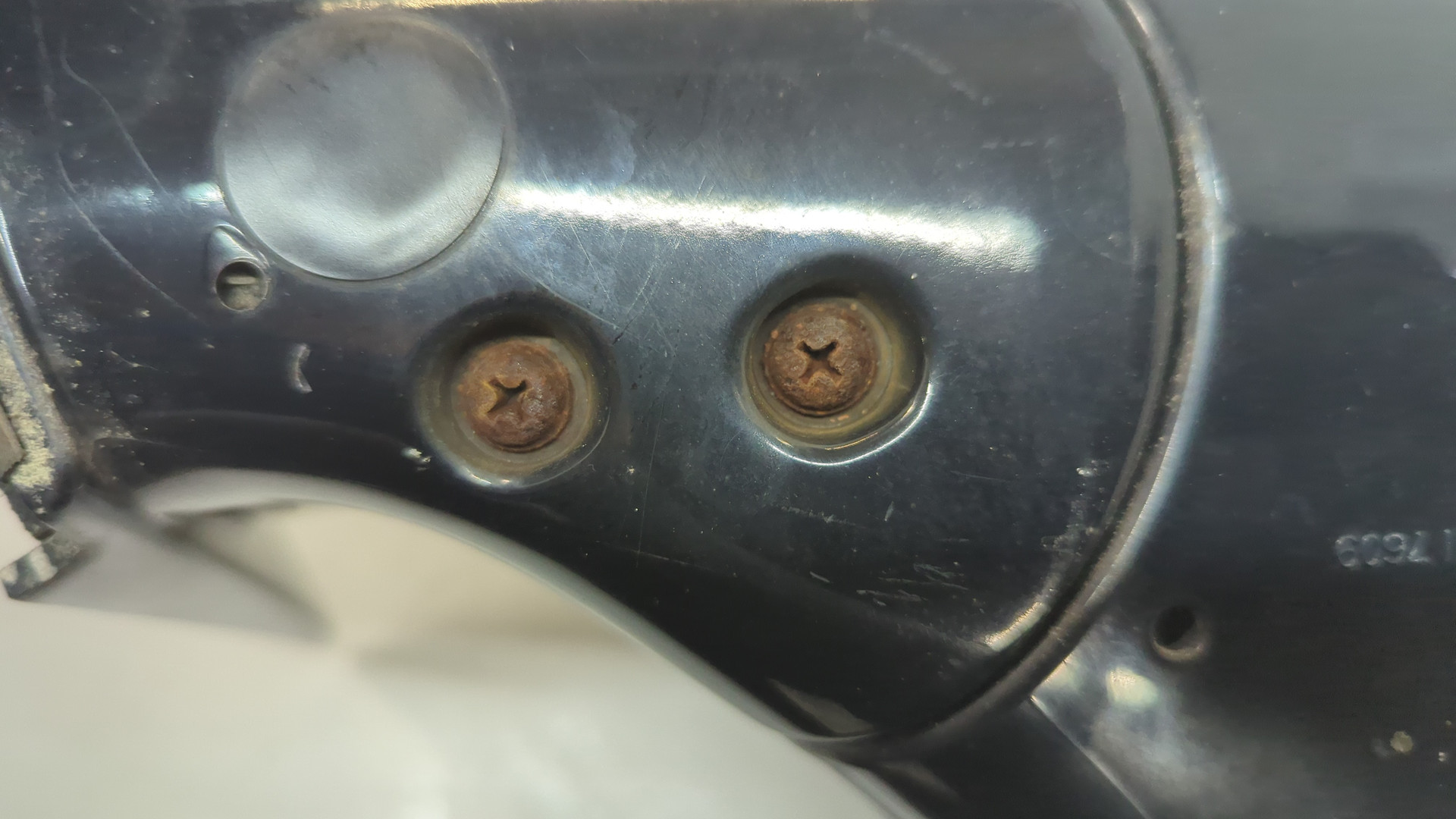 Зеркало левое электрическое