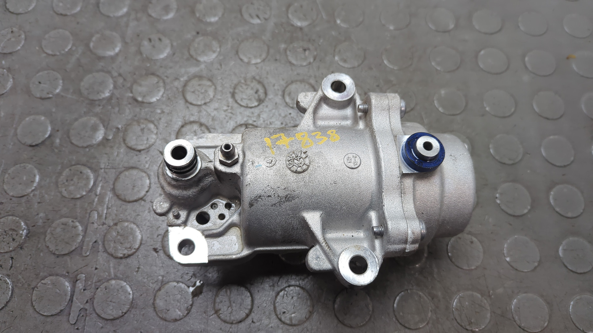 Насос масляный