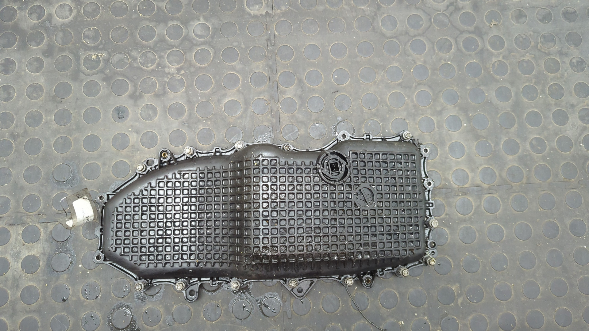 Поддон масляный двигателя (картер)