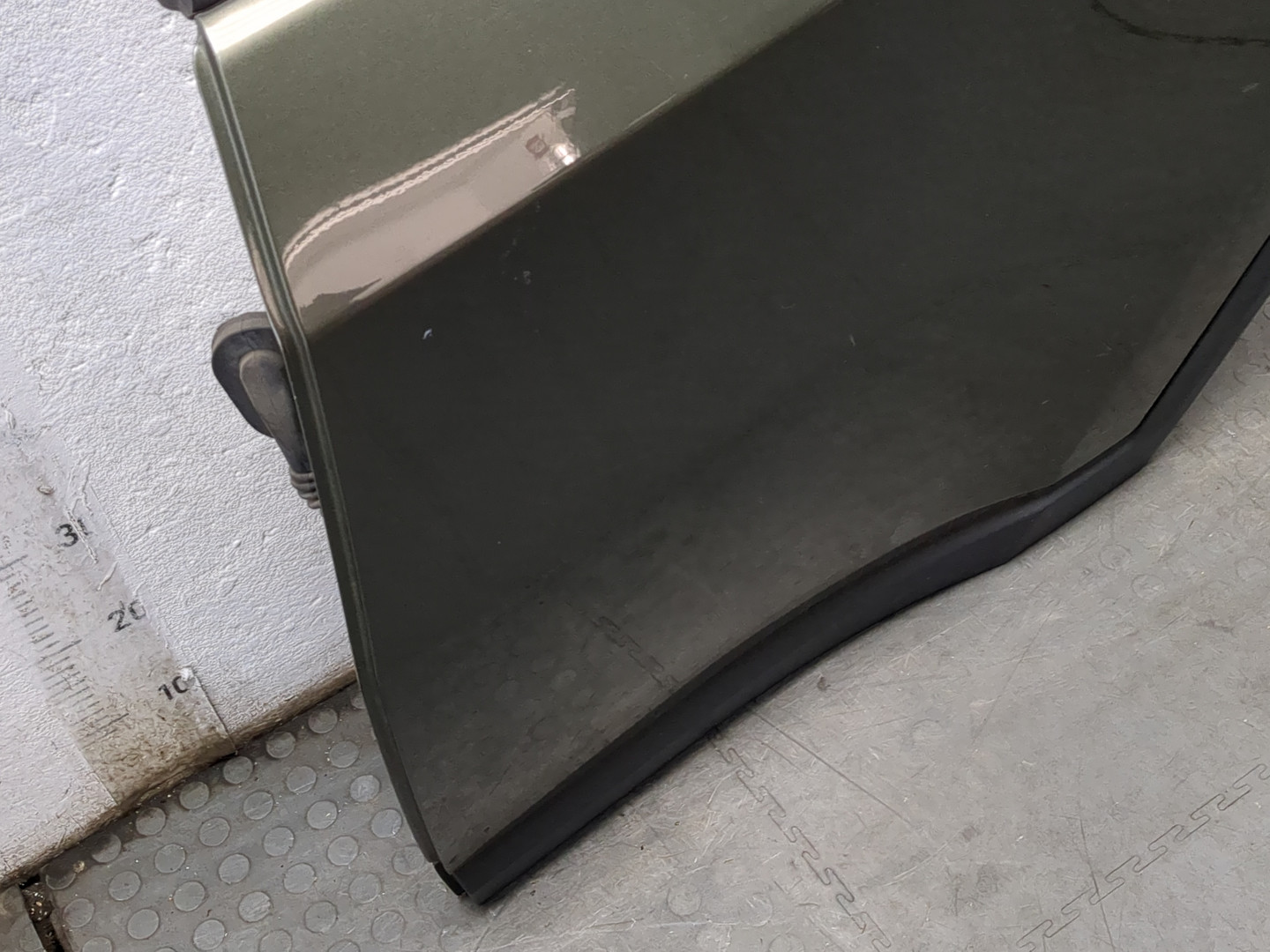 Дверь задняя левая