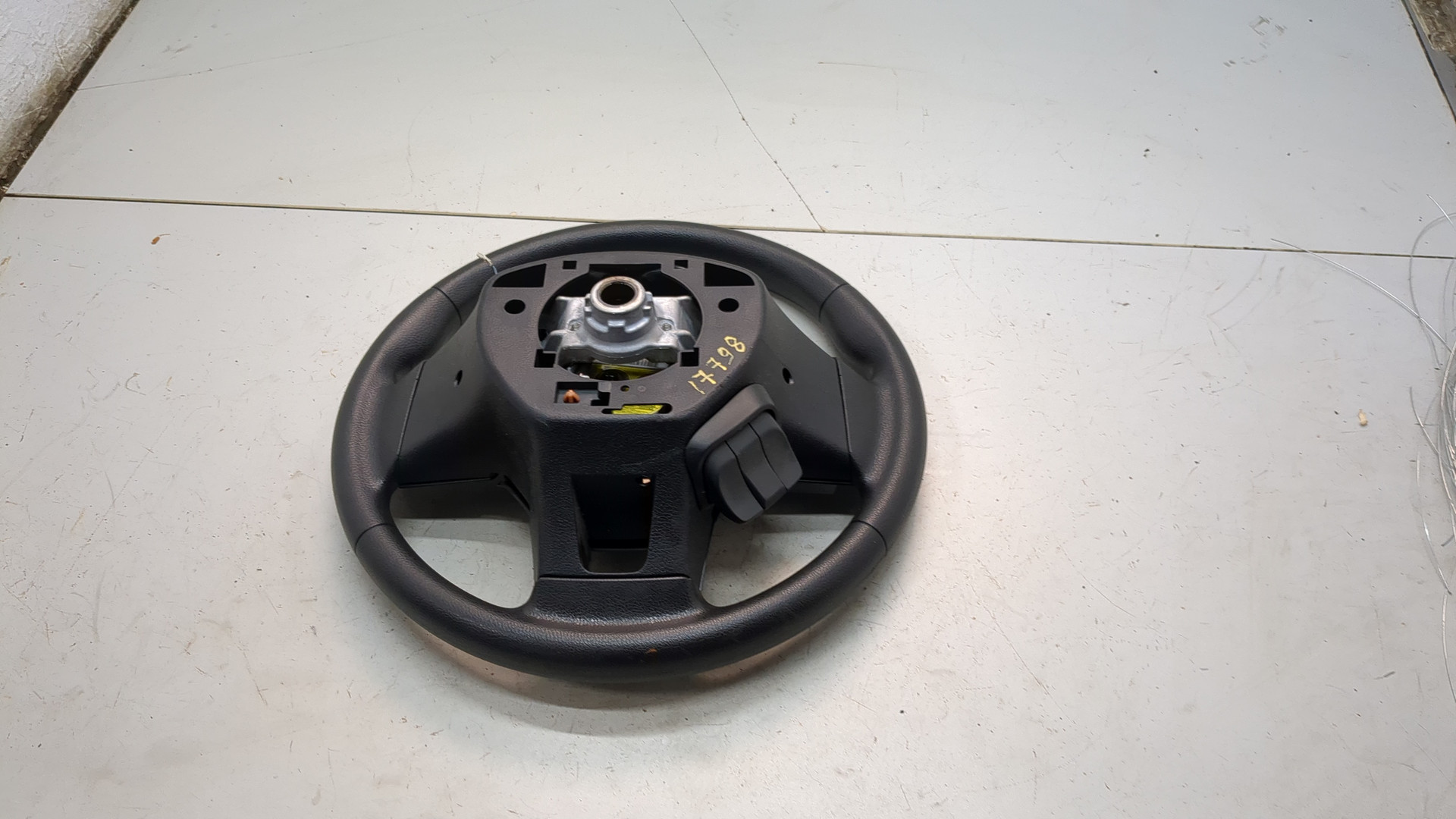 Рулевое колесо (руль)