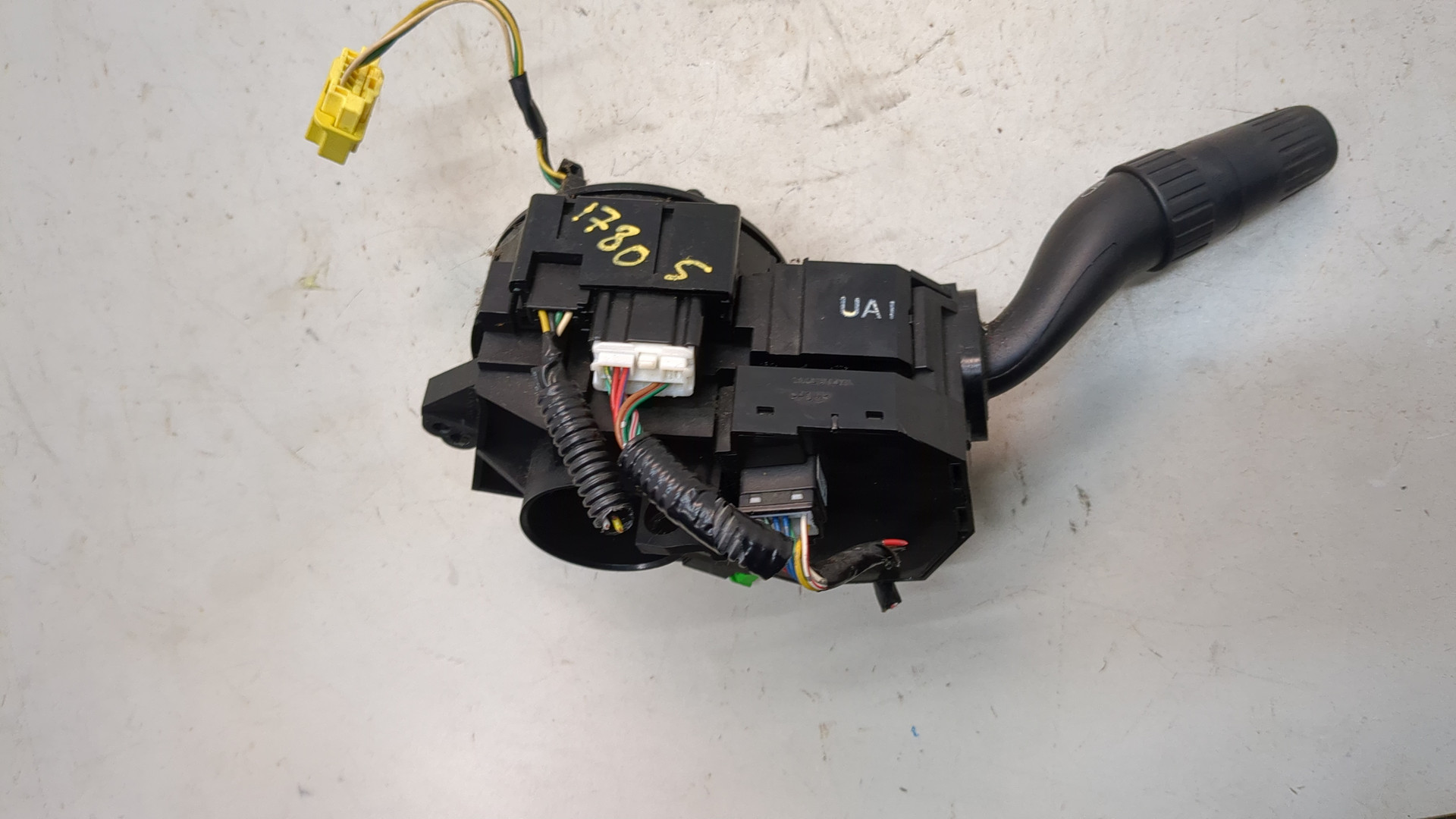 Переключатель подрулевой