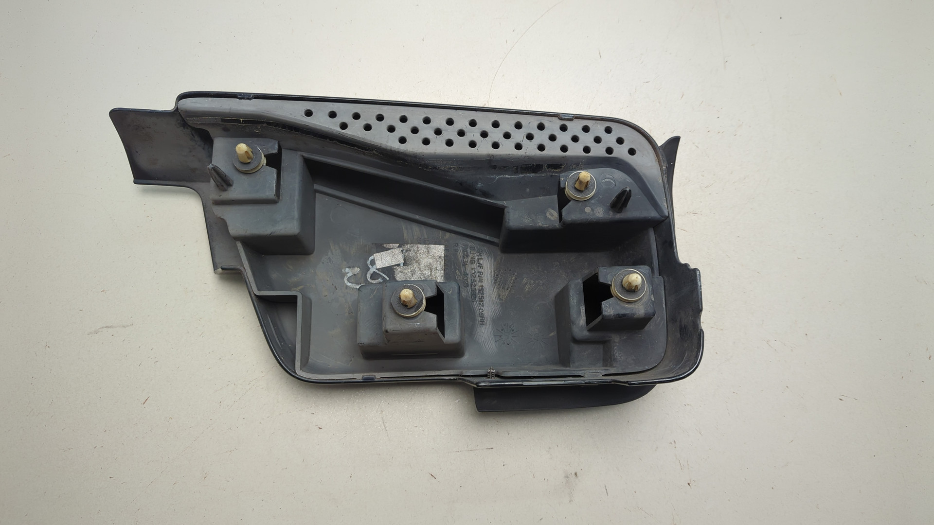 Накладка (кузов наружные)