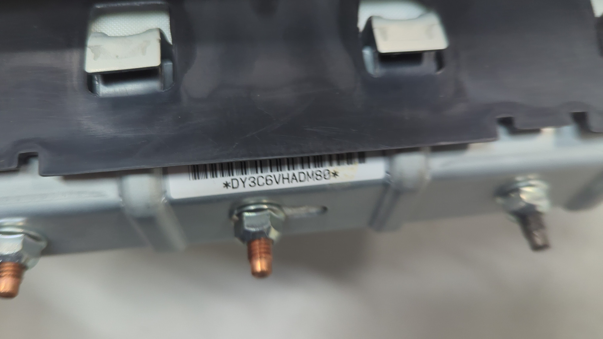 Подушка безопасности нижняя (для колен)