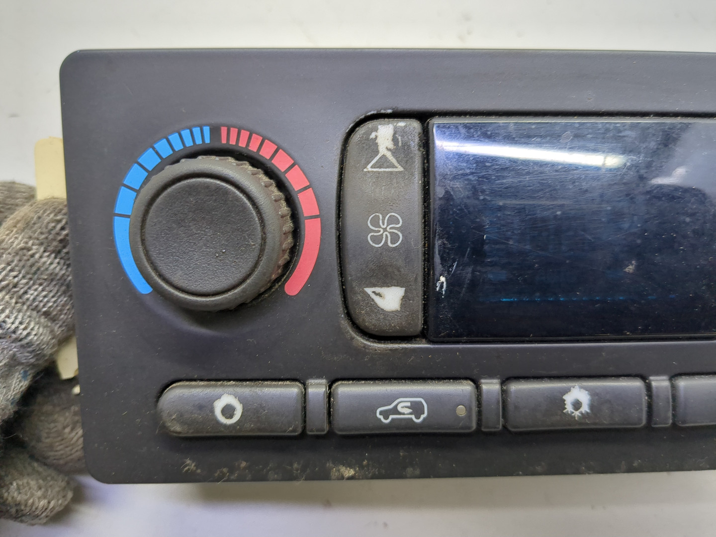 Переключатель отопителя