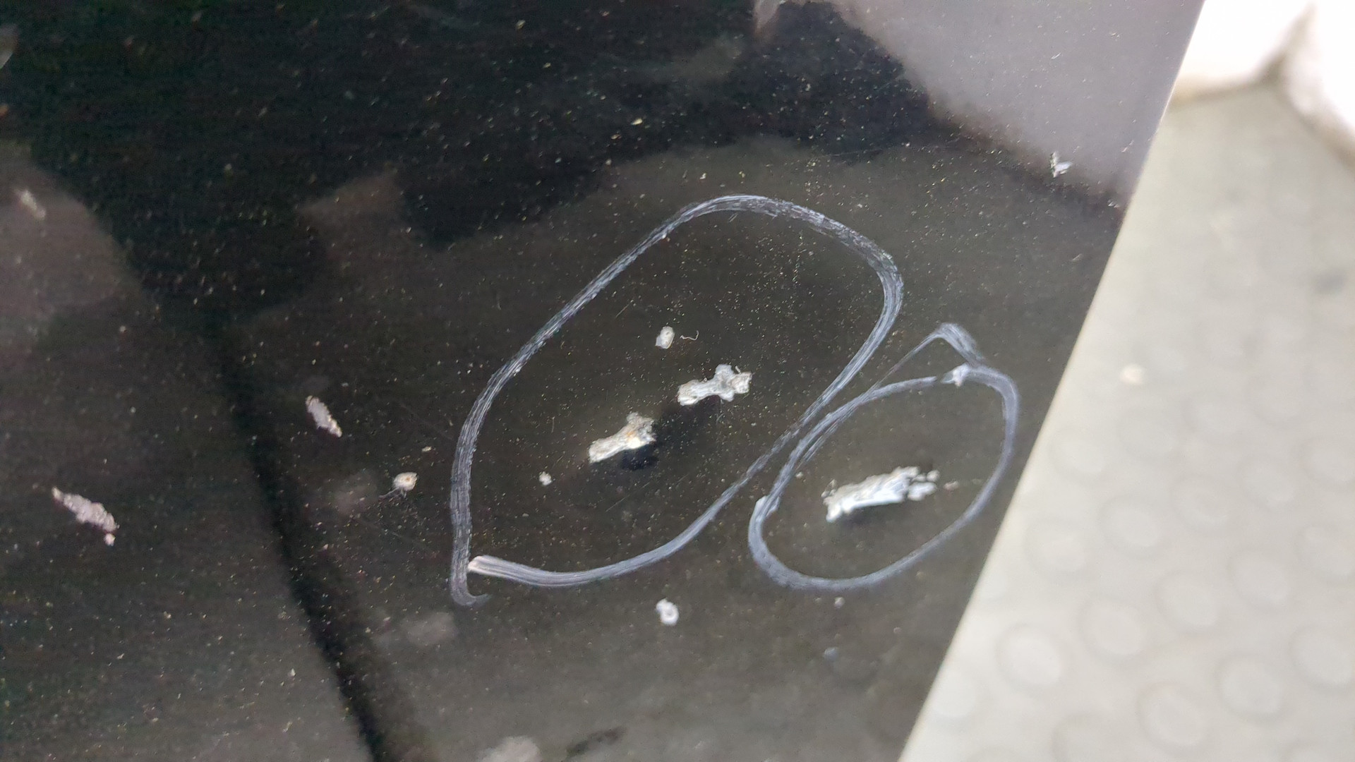 Дверь багажника