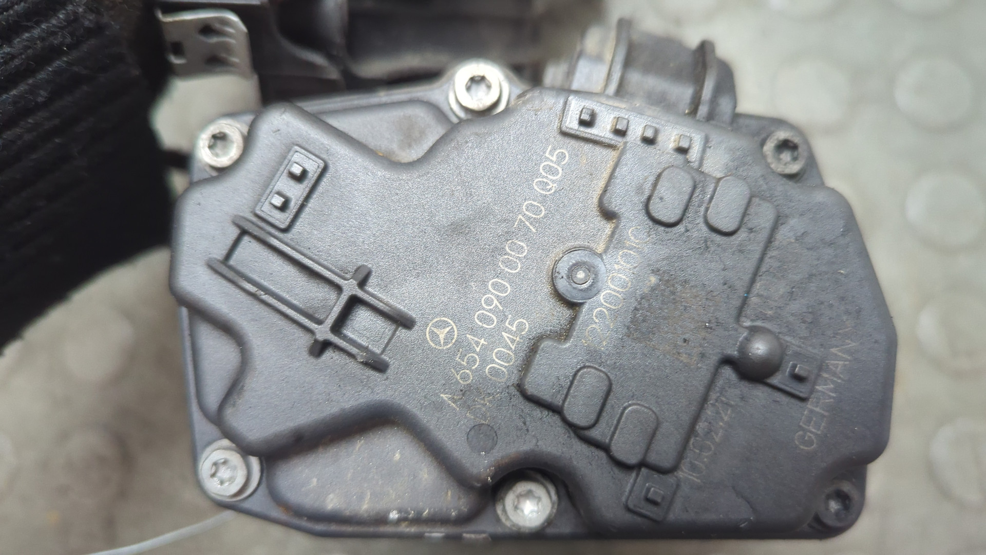 Заслонка дроссельная электрическая