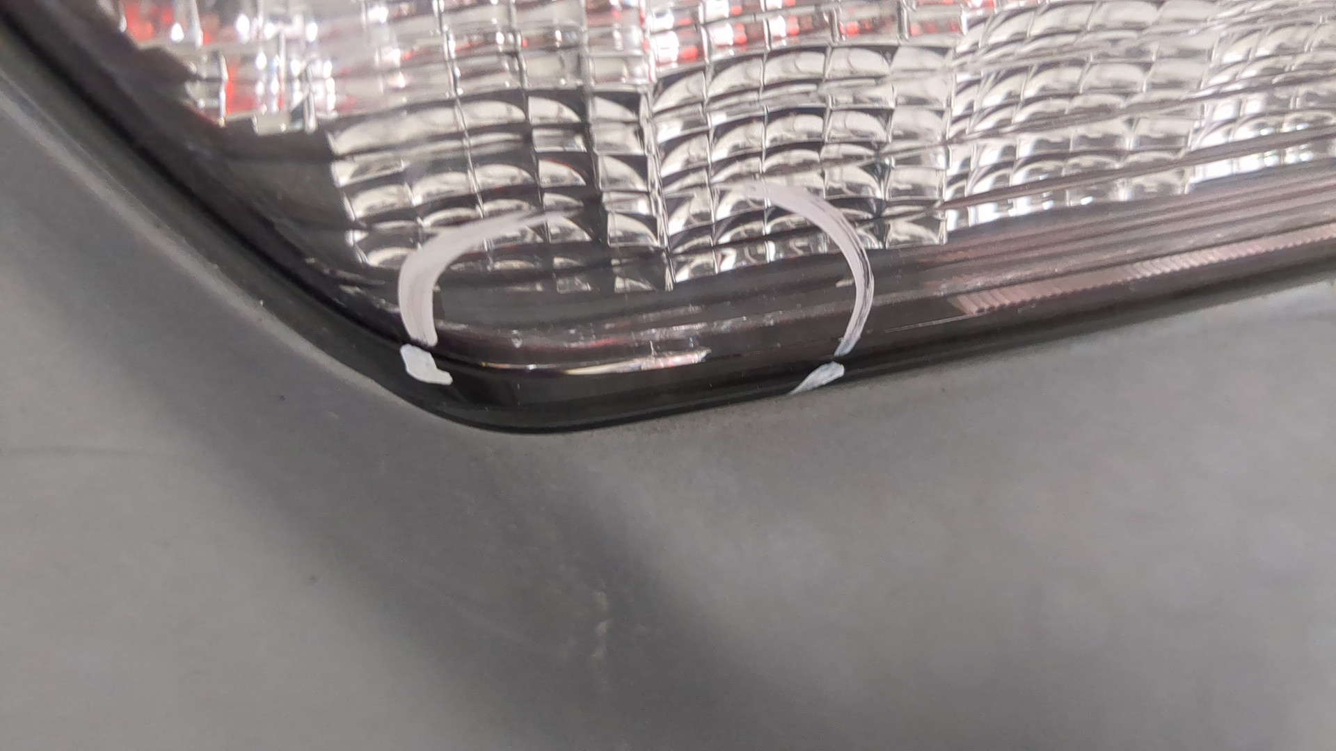 Дверь багажника