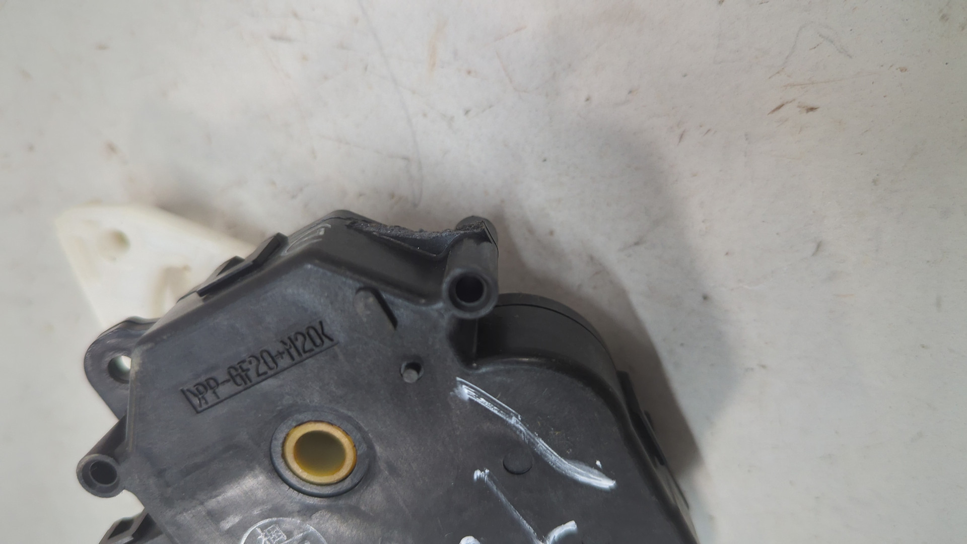 Моторчик заслонки печки