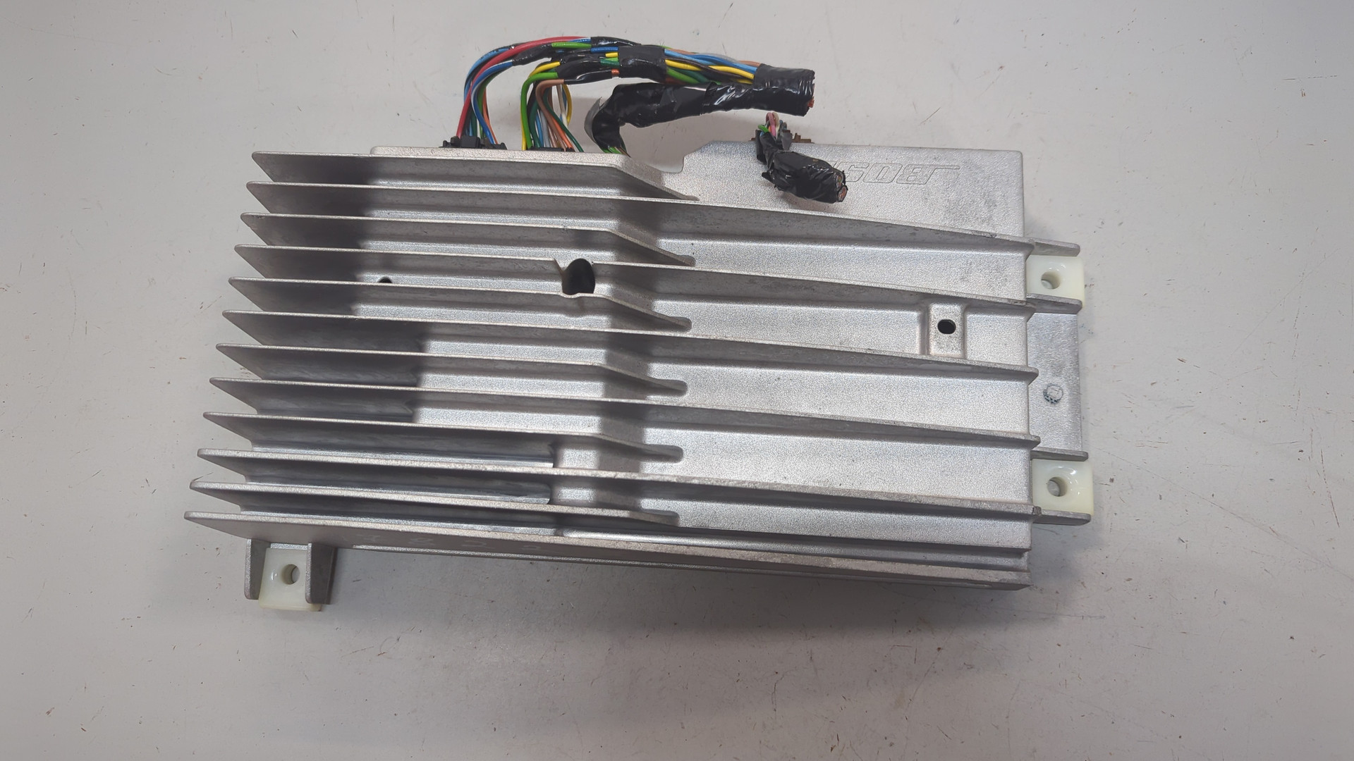 Усилитель акустической системы